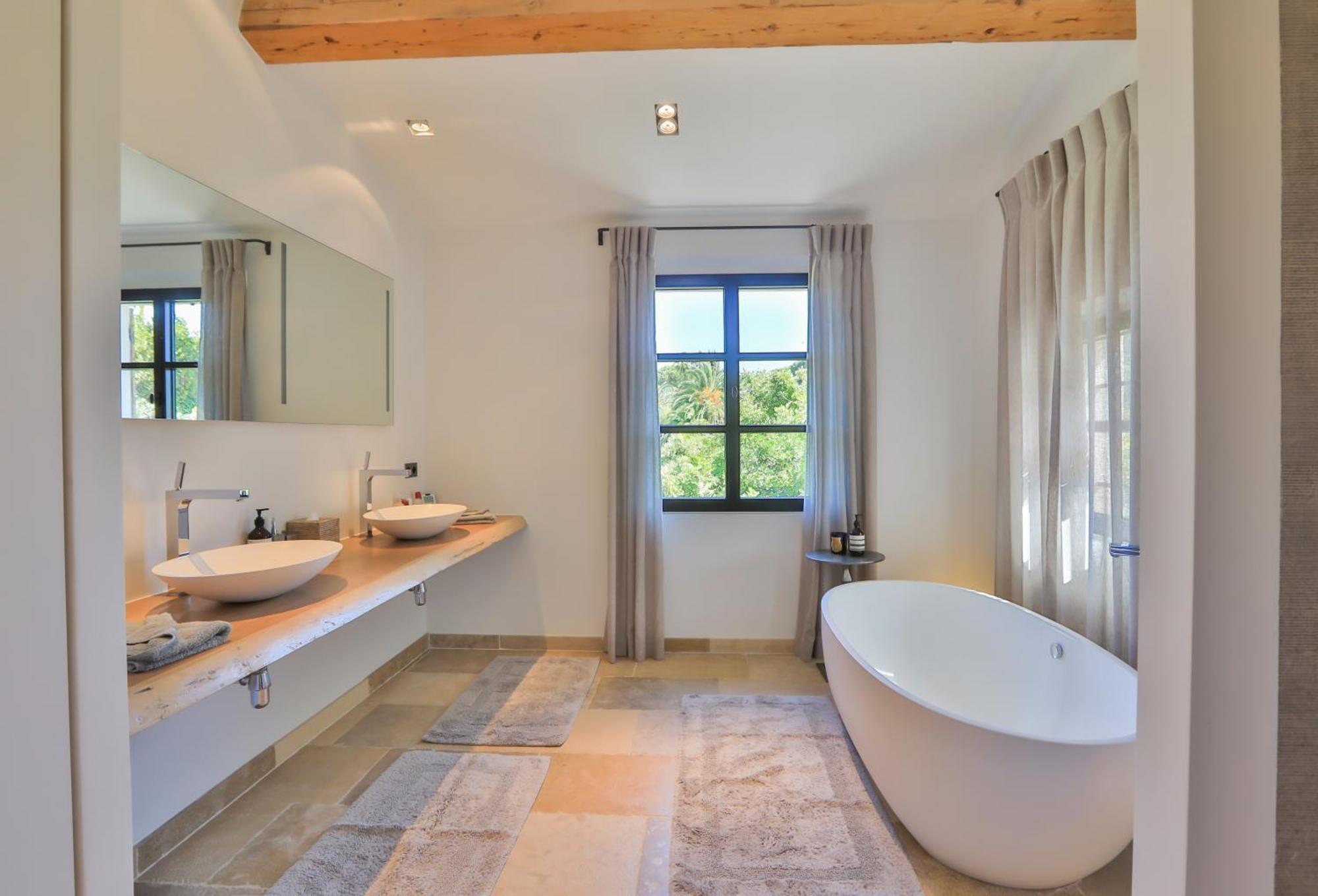 Vyylla Private Resort サントロペ 部屋 写真
